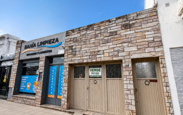 1522 Alberdi, Bahía Blanca, Buenos Aires, 8000, 2 Bedrooms Bedrooms, 0 ,2 BathroomsBathrooms,Casa,Venta,Alberdi,0,2303 1522 Alberdi, Bahía Blanca, Buenos Aires, 8000, 2 Bedrooms Bedrooms, 0 ,2 BathroomsBathrooms,Casa,Venta,Alberdi,0,2303