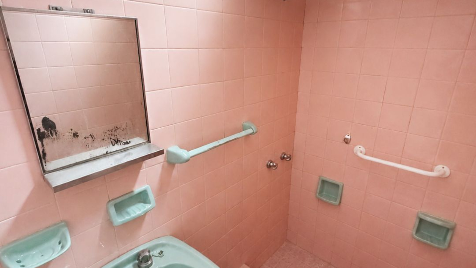 1522 Alberdi, Bahía Blanca, Buenos Aires, 8000, 2 Bedrooms Bedrooms, 0 ,2 BathroomsBathrooms,Casa,Venta,Alberdi,0,2303