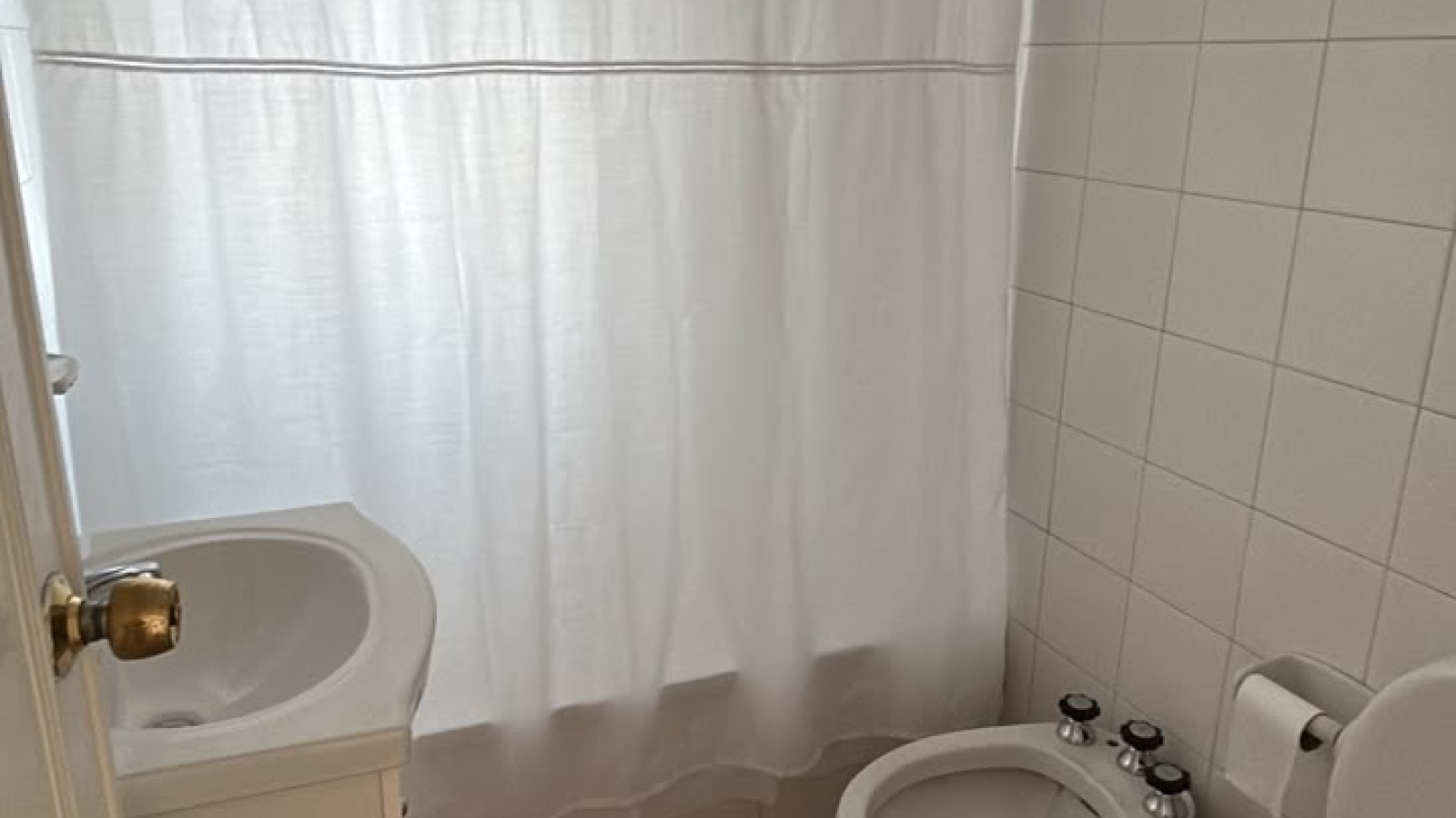 244 General Paz, Bahía Blanca, Buenos Aires, 8000, 1 Bedroom Bedrooms, 0 ,1 BathroomBathrooms,Departamento,Alquiler,General Paz,0,2309