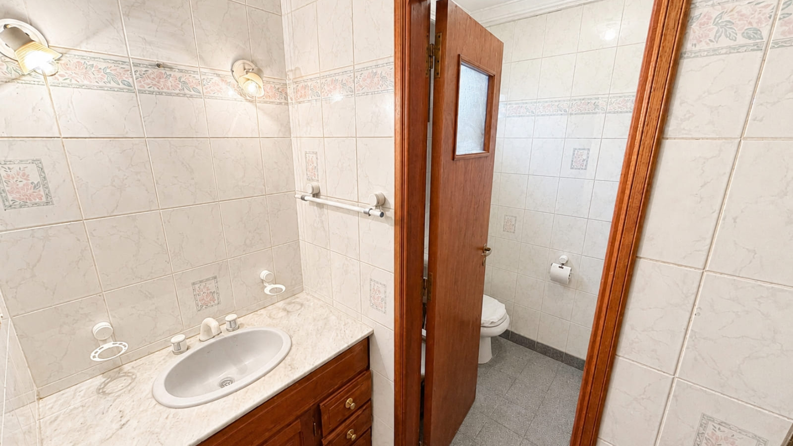 600 Thompson, Bahia Blanca, Buenos Aires, 8000, 3 Bedrooms Bedrooms, 0 ,3 BathroomsBathrooms,Casa,Venta,Thompson ,0,2310