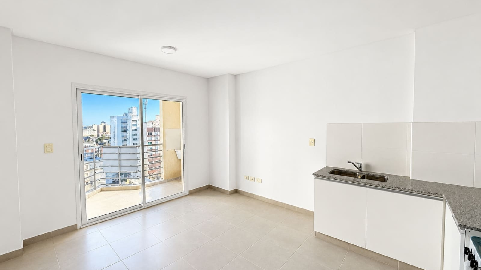 100 saavedra, bahia blanca, Buenos Aires, 8000, 1 Bedroom Bedrooms, 2 Rooms Rooms,1 BathroomBathrooms,Departamento,Venta,saavedra,7,2319