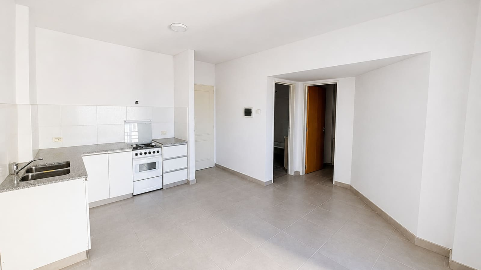 100 saavedra, bahia blanca, Buenos Aires, 8000, 1 Bedroom Bedrooms, 2 Rooms Rooms,1 BathroomBathrooms,Departamento,Venta,saavedra,7,2319