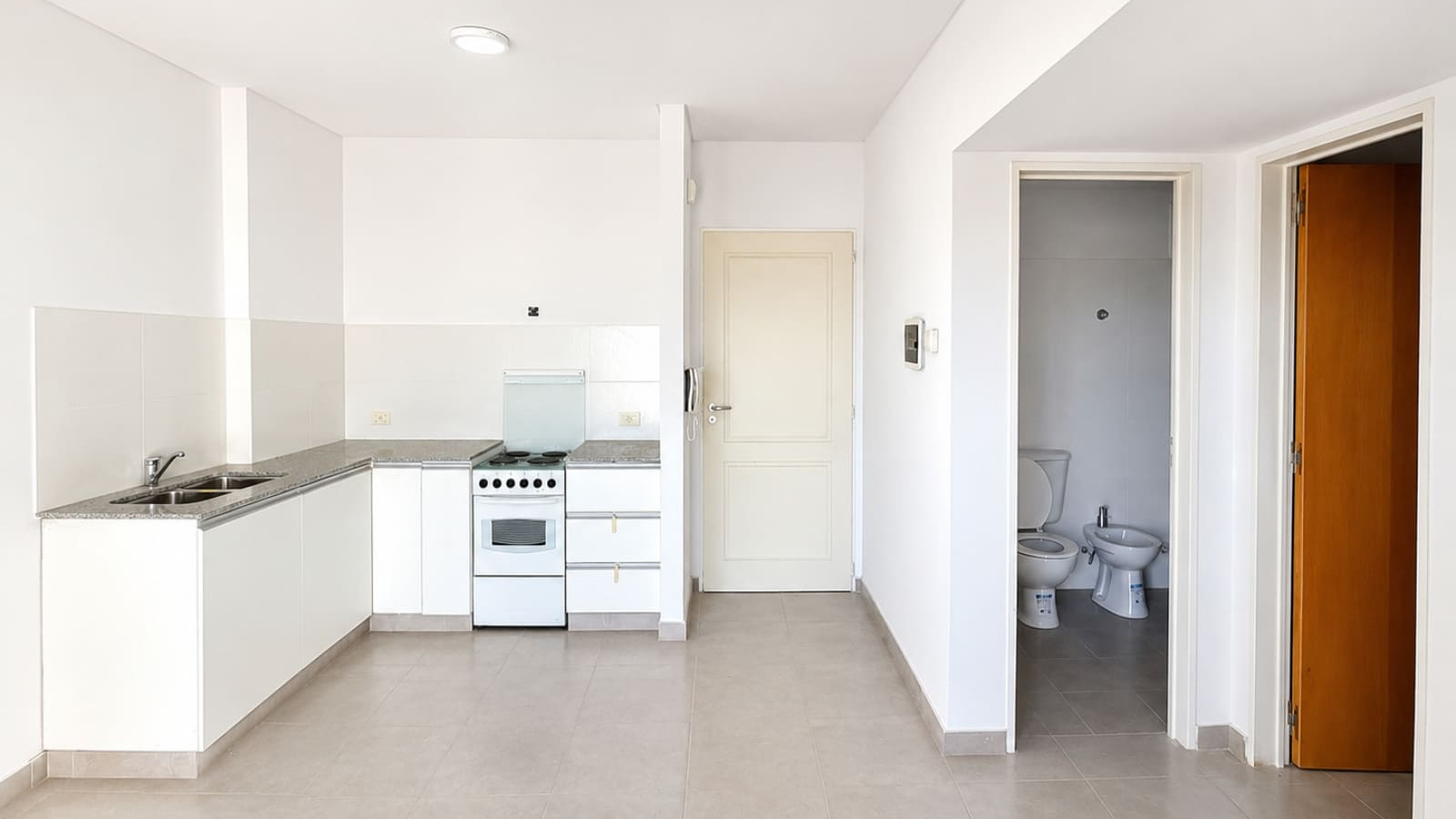 100 saavedra, bahia blanca, Buenos Aires, 8000, 1 Bedroom Bedrooms, 2 Rooms Rooms,1 BathroomBathrooms,Departamento,Venta,saavedra,7,2319