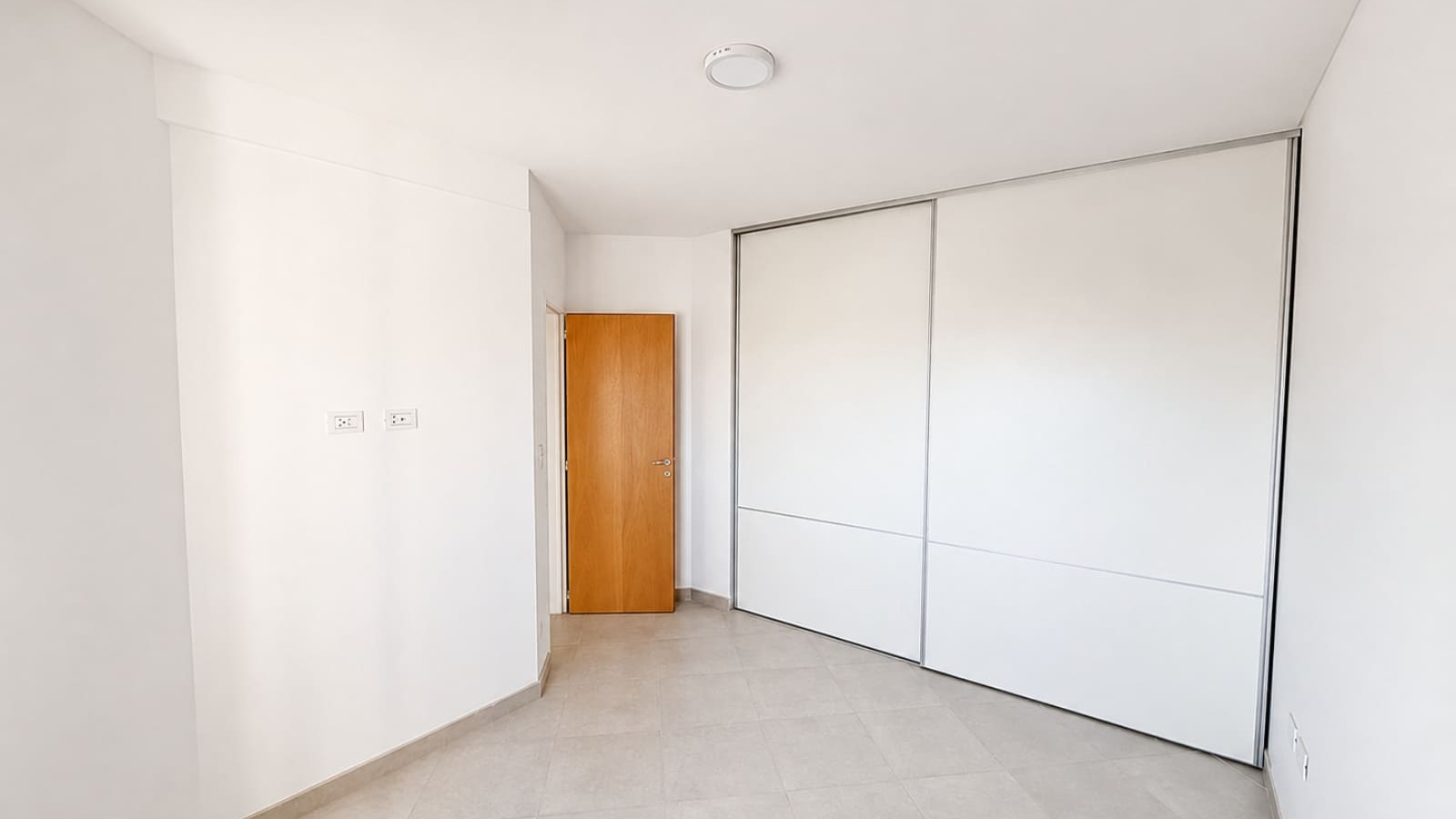 100 saavedra, bahia blanca, Buenos Aires, 8000, 1 Bedroom Bedrooms, 2 Rooms Rooms,1 BathroomBathrooms,Departamento,Venta,saavedra,7,2319