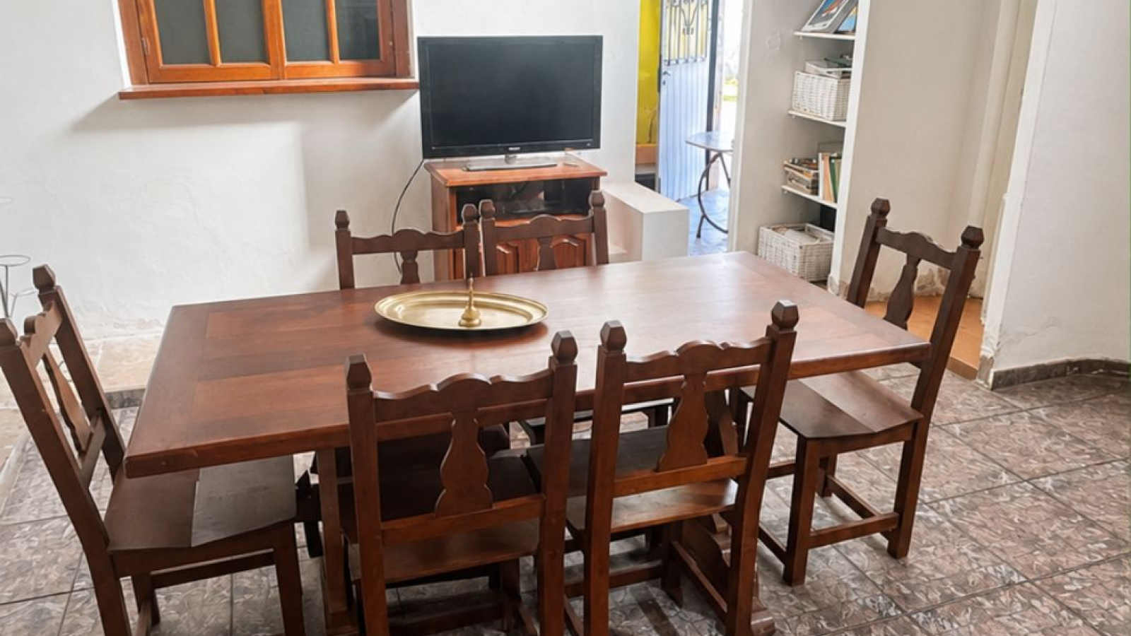 1500 Cuyo, bahia blanca, Buenos Aires, 8000, 3 Bedrooms Bedrooms, 3 Rooms Rooms,2 BathroomsBathrooms,Casa,Venta,Cuyo,0,2320