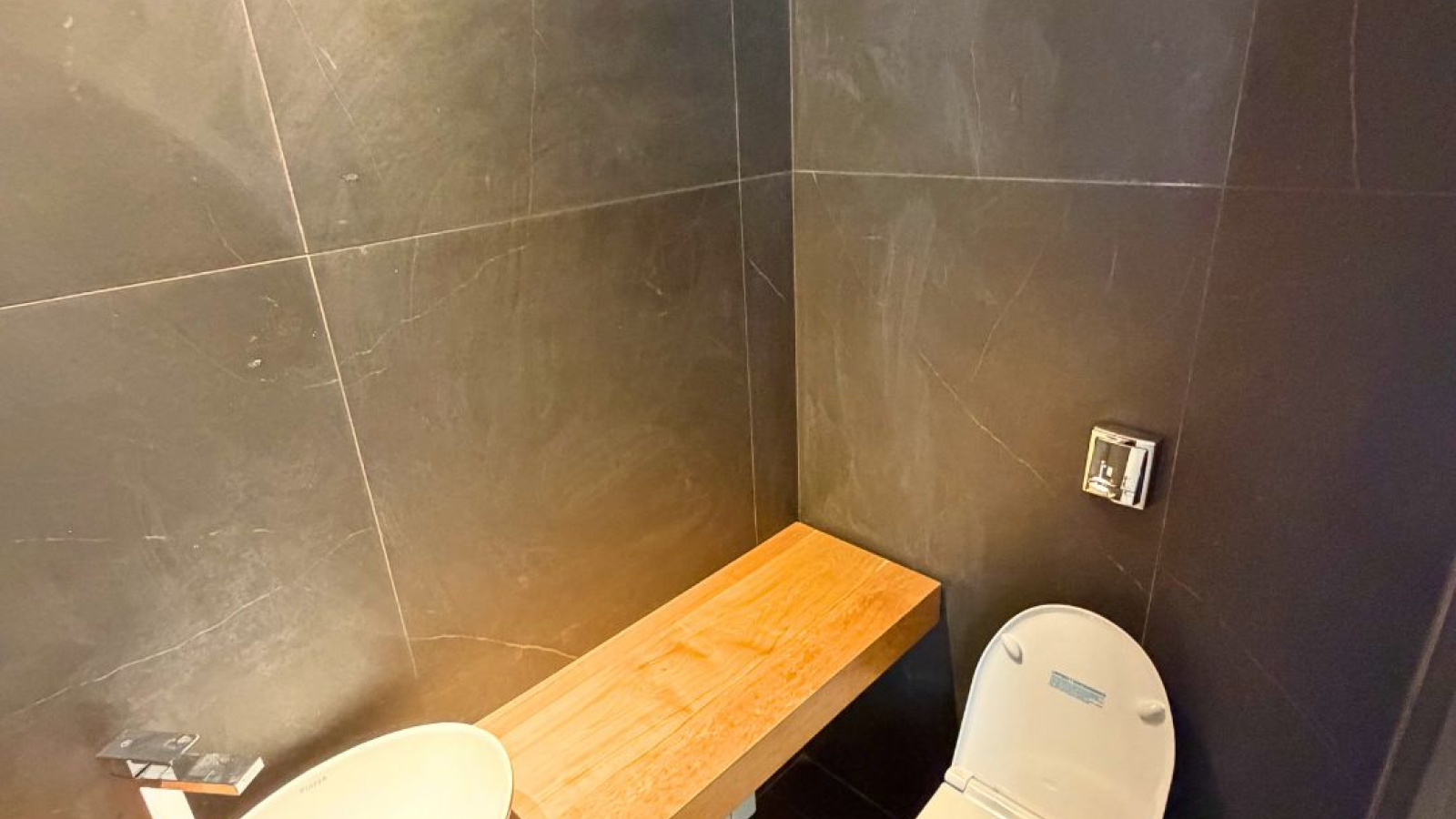 176 Hipolito Yrigoyen, Bahía Blanca, Buenos Aires, 8000, 3 Bedrooms Bedrooms, 0 ,4 BathroomsBathrooms,Departamento,Venta,Hipolito Yrigoyen,0,2323