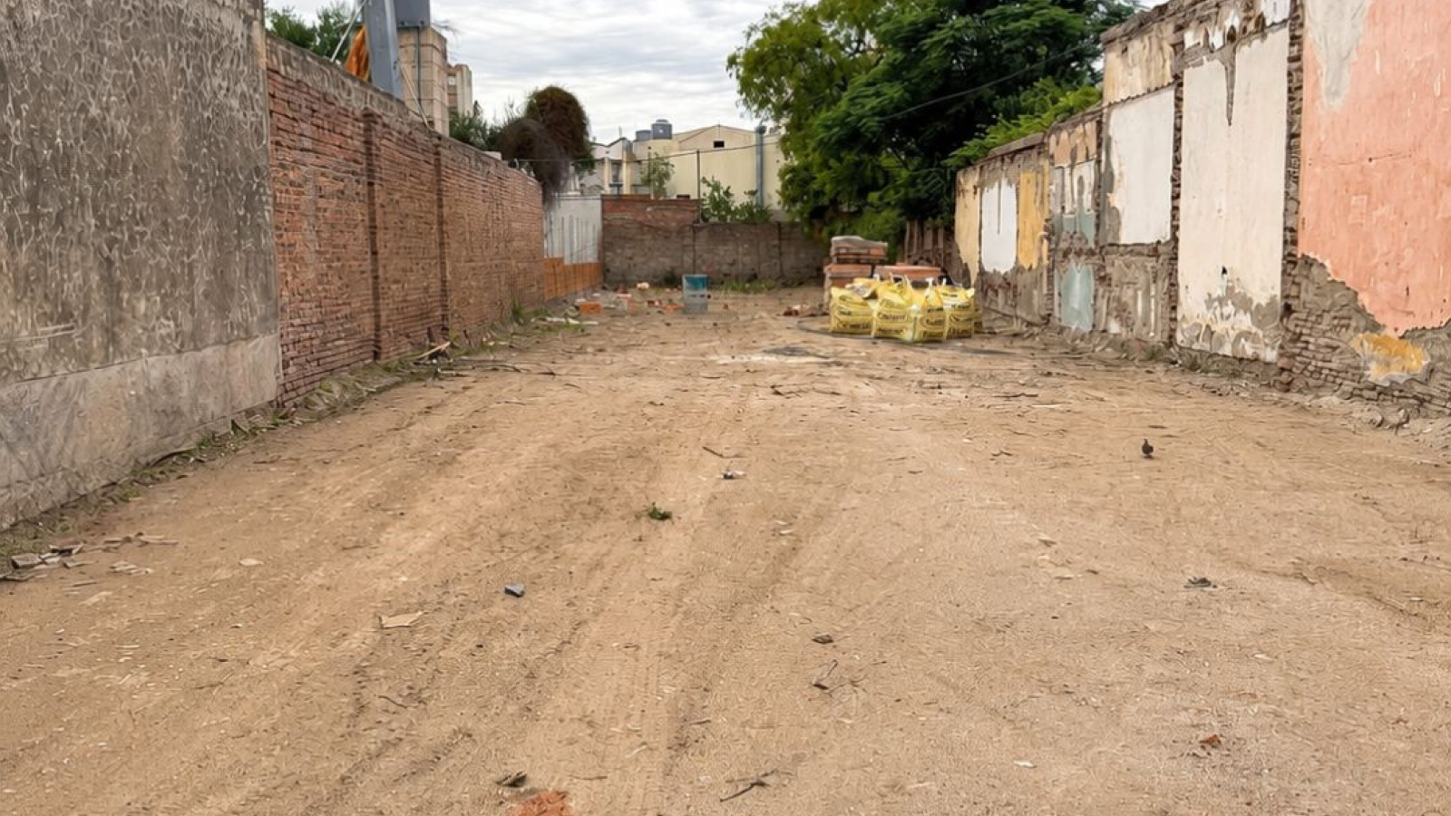 845 holdich, bahia blanca, Buenos Aires, 0 , 0 ,0,Terreno,Venta,holdich,0,2341