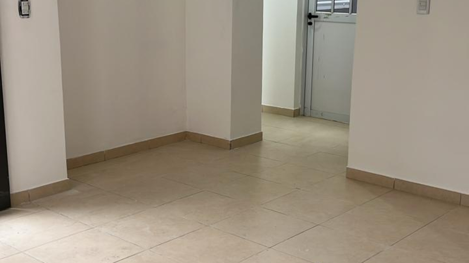571 DARWIN, Bahia Blanca, Buenos Aires, 8000, 2 Bedrooms Bedrooms, 3 Rooms Rooms,1 BathroomBathrooms,Departamento,Alquiler,DARWIN,0,2356