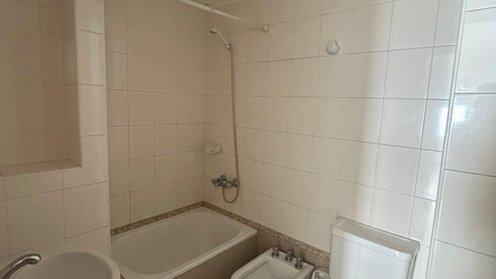 211 Martiniano Rodriguez, bahia blanca, Buenos Aires, 8000, 0 , 1 Room Rooms,1 BathroomBathrooms,Departamento,Alquiler,Martiniano Rodriguez ,1,2362
