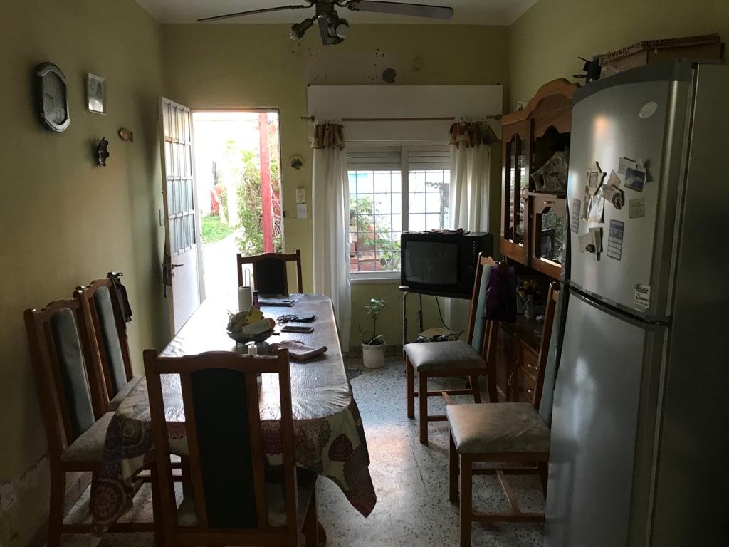 800 Parana, Bahía Blanca, Buenos Aires, 8000, 3 Bedrooms Bedrooms, ,Casa,Venta,Parana,1137