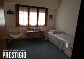 Uruguay 300, Buenos Aires 8000, 3 Bedrooms Bedrooms, ,3 BathroomsBathrooms,Casa,Venta,Uruguay,1139