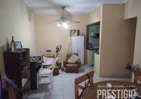 23 San Juan, Bahía Blanca, Buenos Aires, 8000, 3 Bedrooms Bedrooms, ,3 BathroomsBathrooms,Casa,Venta,San Juan,1142