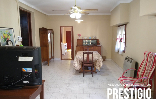 168 14 de Julio, Bahía Blanca, Buenos Aires, 8000, 3 Bedrooms Bedrooms, ,2 BathroomsBathrooms,Casa,Venta,14 de Julio,1146