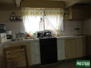 400 Artigas, Bahía Blanca, Buenos Aires, 8000, 1 Bedroom Bedrooms, ,1 BathroomBathrooms,Casa,Venta,Artigas,1160