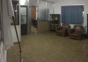 678 Lavalle, Bahía Blanca, Buenos Aires, 8000, ,Galpon/Deposito,Venta,Lavalle ,1170