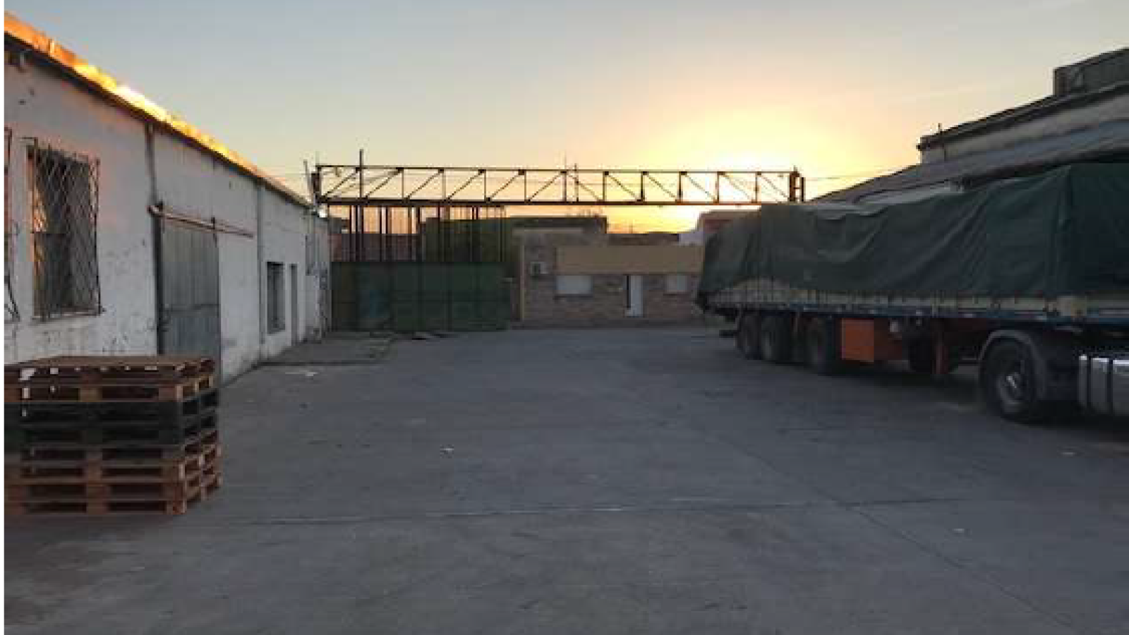 678 Lavalle, Bahía Blanca, Buenos Aires, 8000, ,Galpon/Deposito,Venta,Lavalle ,1170