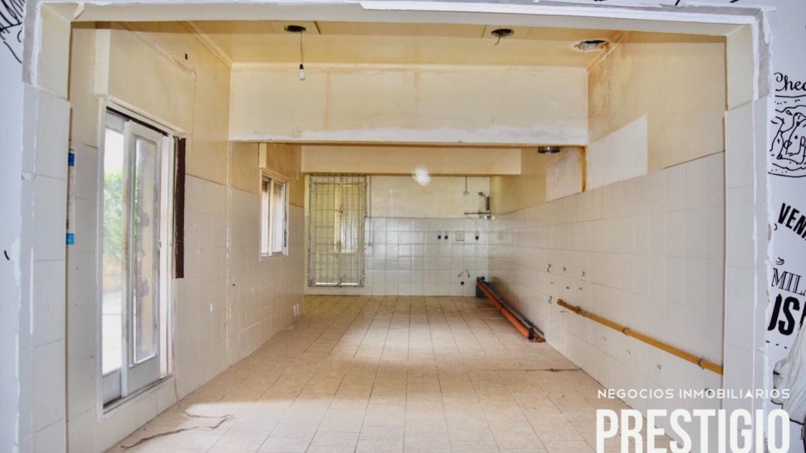 136 Belgrano, Bahía Blanca, Buenos Aires, 8000, 0 , 0 ,0,Local comercial,Venta,Belgrano,0,1177