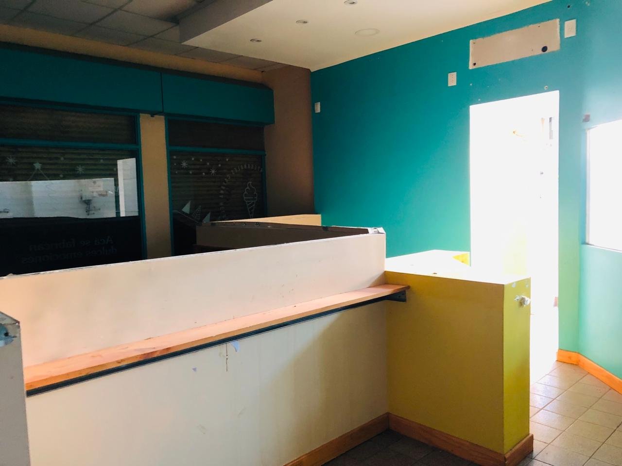 865 Brasil, Bahía Blanca, Buenos Aires, 8000, ,2 BathroomsBathrooms,Local comercial,Venta,Brasil ,1186