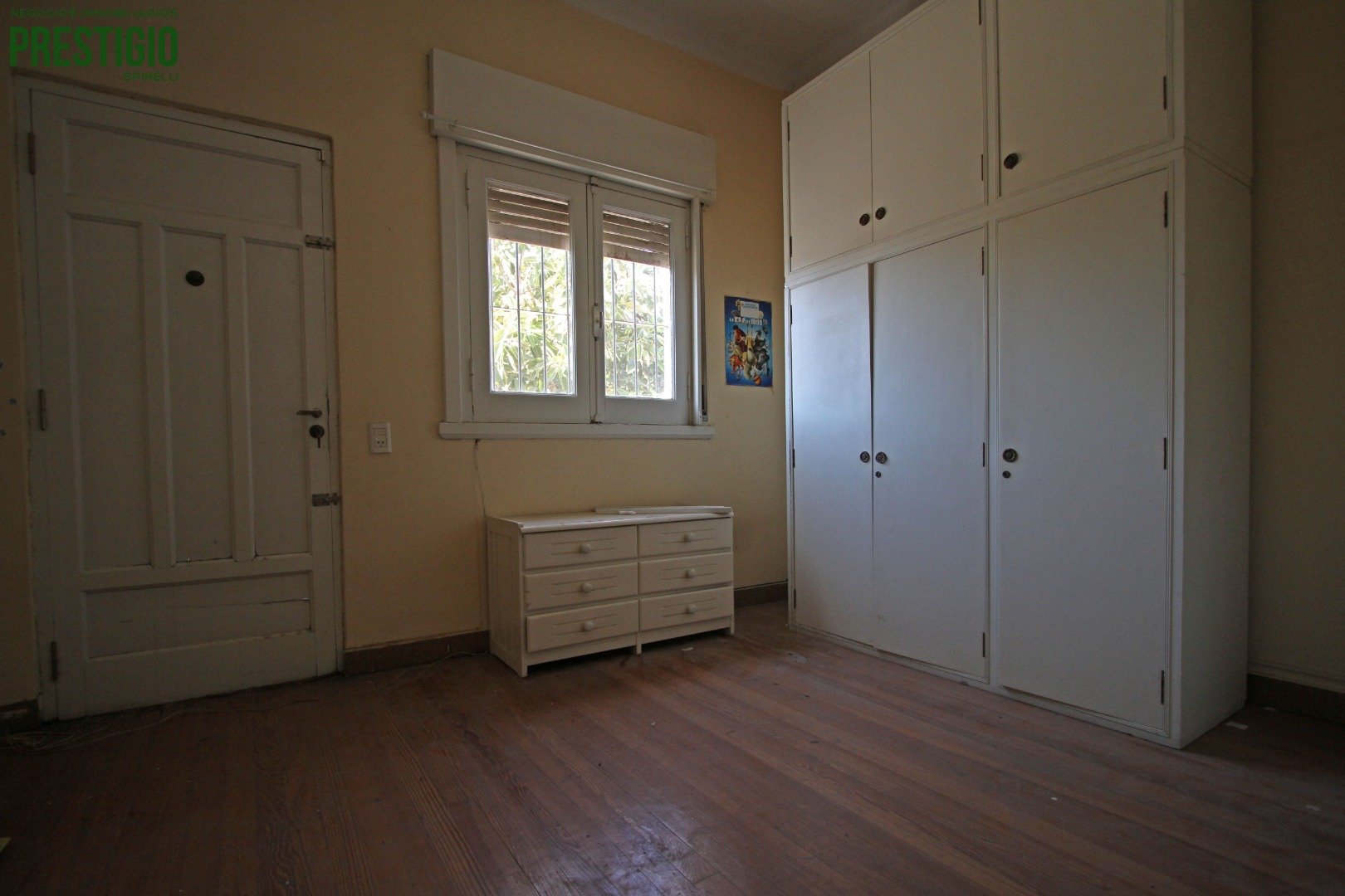 300 Berutti, Bahía Blanca, Buenos Aires, 8000, 3 Bedrooms Bedrooms, ,2 BathroomsBathrooms,Casa,Venta,Berutti,1201