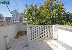 Berutti 300, Buenos Aires 8000, 3 Bedrooms Bedrooms, ,2 BathroomsBathrooms,Casa,Venta,Berutti,1201