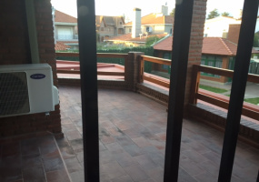 600 Cerrito, Bahía Blanca, Buenos Aires, 8000, 5 Bedrooms Bedrooms, ,5 BathroomsBathrooms,Casa,Venta,Cerrito,1222