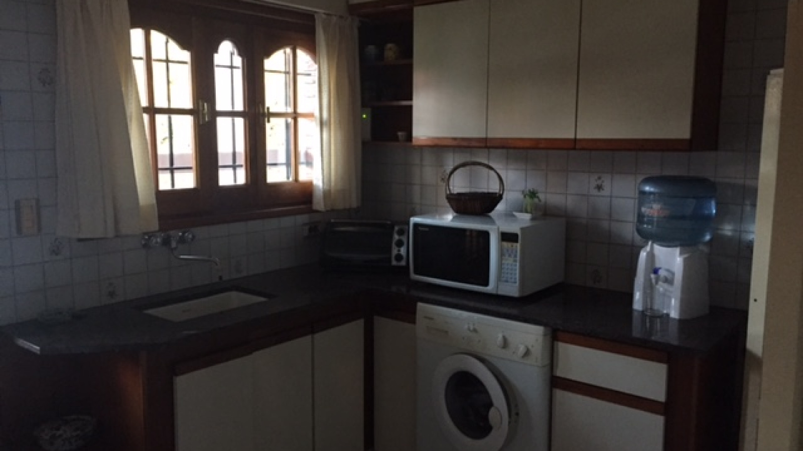 600 Cerrito, Bahía Blanca, Buenos Aires, 8000, 5 Bedrooms Bedrooms, ,5 BathroomsBathrooms,Casa,Venta,Cerrito,1222