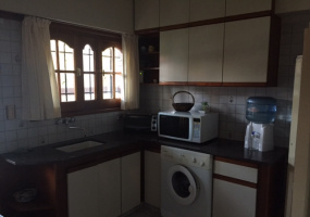600 Cerrito, Bahía Blanca, Buenos Aires, 8000, 5 Bedrooms Bedrooms, ,5 BathroomsBathrooms,Casa,Venta,Cerrito,1222
