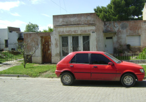 Cipoletti 900, Buenos Aires 8000, ,Casa,Venta,Cipoletti,1227