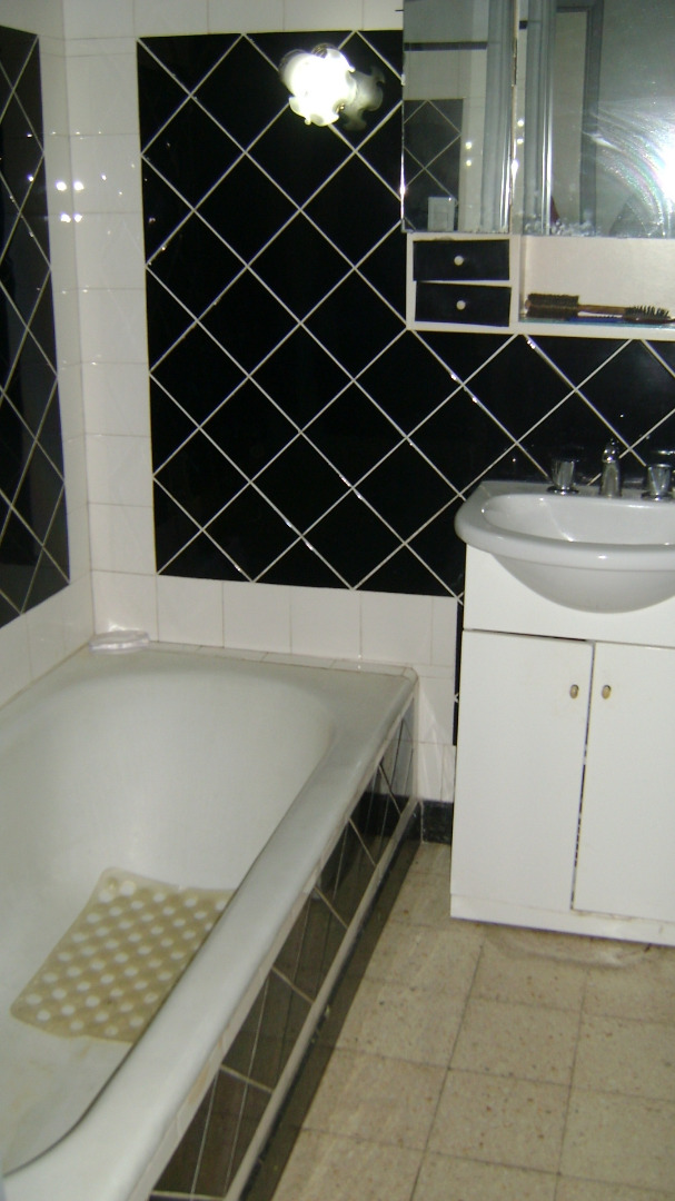 100 Corrientes, Bahía Blanca, Buenos Aires, 8000, 4 Bedrooms Bedrooms, ,2 BathroomsBathrooms,Casa,Venta,Corrientes,1230