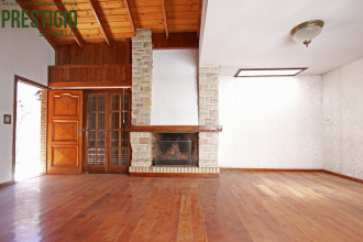 1000 12 de Octubre, Bahía Blanca, Buenos Aires, 8000, 3 Bedrooms Bedrooms, ,3 BathroomsBathrooms,Casa,Venta,12 de Octubre,1235