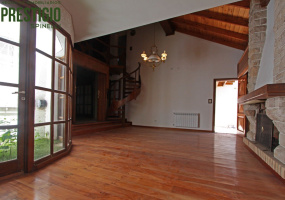 1000 12 de Octubre, Bahía Blanca, Buenos Aires, 8000, 3 Bedrooms Bedrooms, ,3 BathroomsBathrooms,Casa,Venta,12 de Octubre,1235