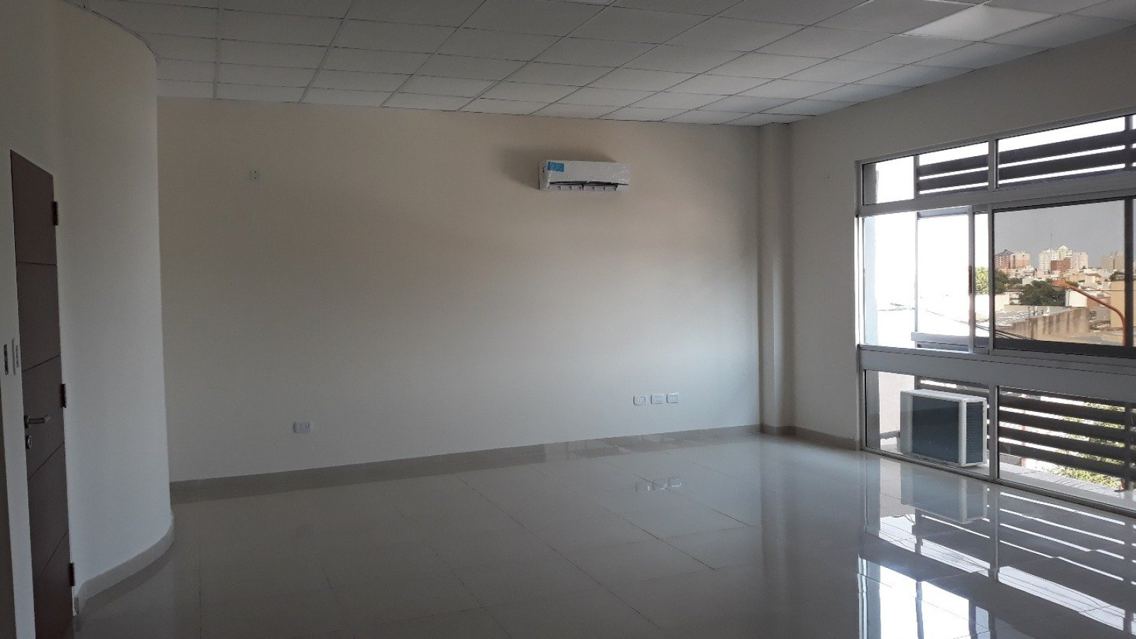 1200 H. Yrigoyen, Bahía Blanca, Buenos Aires, 8000, ,1 BathroomBathrooms,Oficina,Venta,H. Yrigoyen ,1321