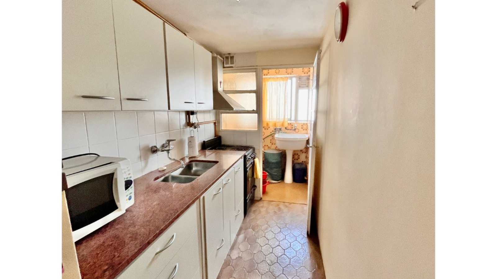 357 las heras, Bahía Blanca, Buenos Aires, 8000, 3 Bedrooms Bedrooms, ,1 BathroomBathrooms,Departamento,Venta,las heras,1323