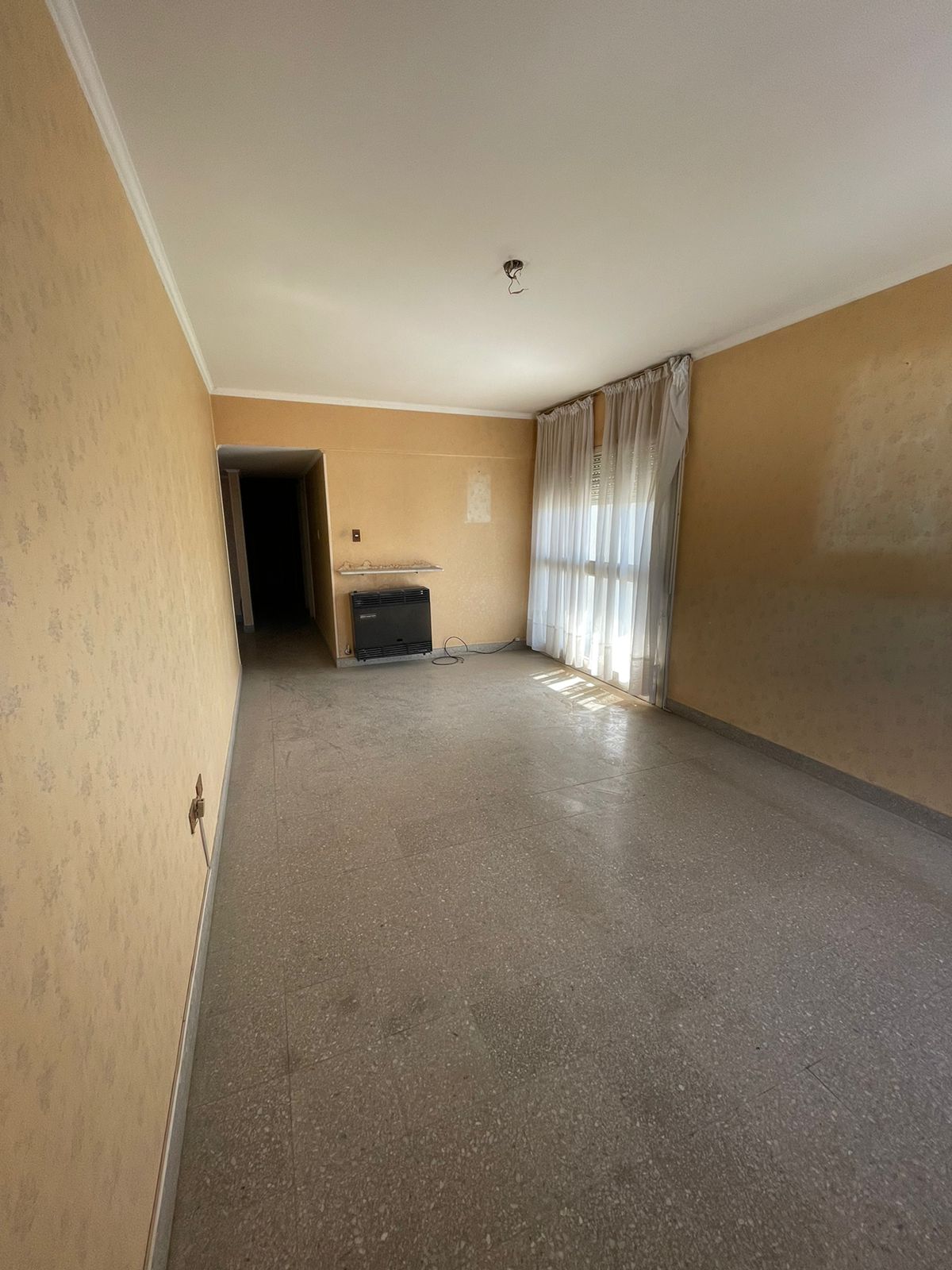 555 Caronti, Bahía Blanca, Buenos Aires, 8000, 3 Bedrooms Bedrooms, ,1 BathroomBathrooms,Departamento,Venta,Caronti,1365
