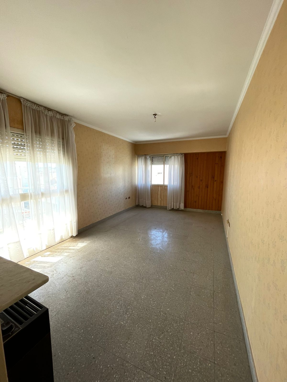 555 Caronti, Bahía Blanca, Buenos Aires, 8000, 3 Bedrooms Bedrooms, ,1 BathroomBathrooms,Departamento,Venta,Caronti,1365