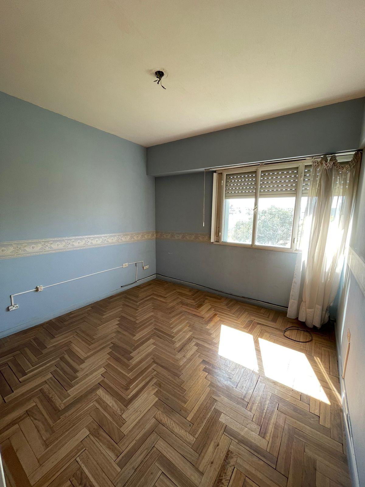 555 Caronti, Bahía Blanca, Buenos Aires, 8000, 3 Bedrooms Bedrooms, ,1 BathroomBathrooms,Departamento,Venta,Caronti,1365