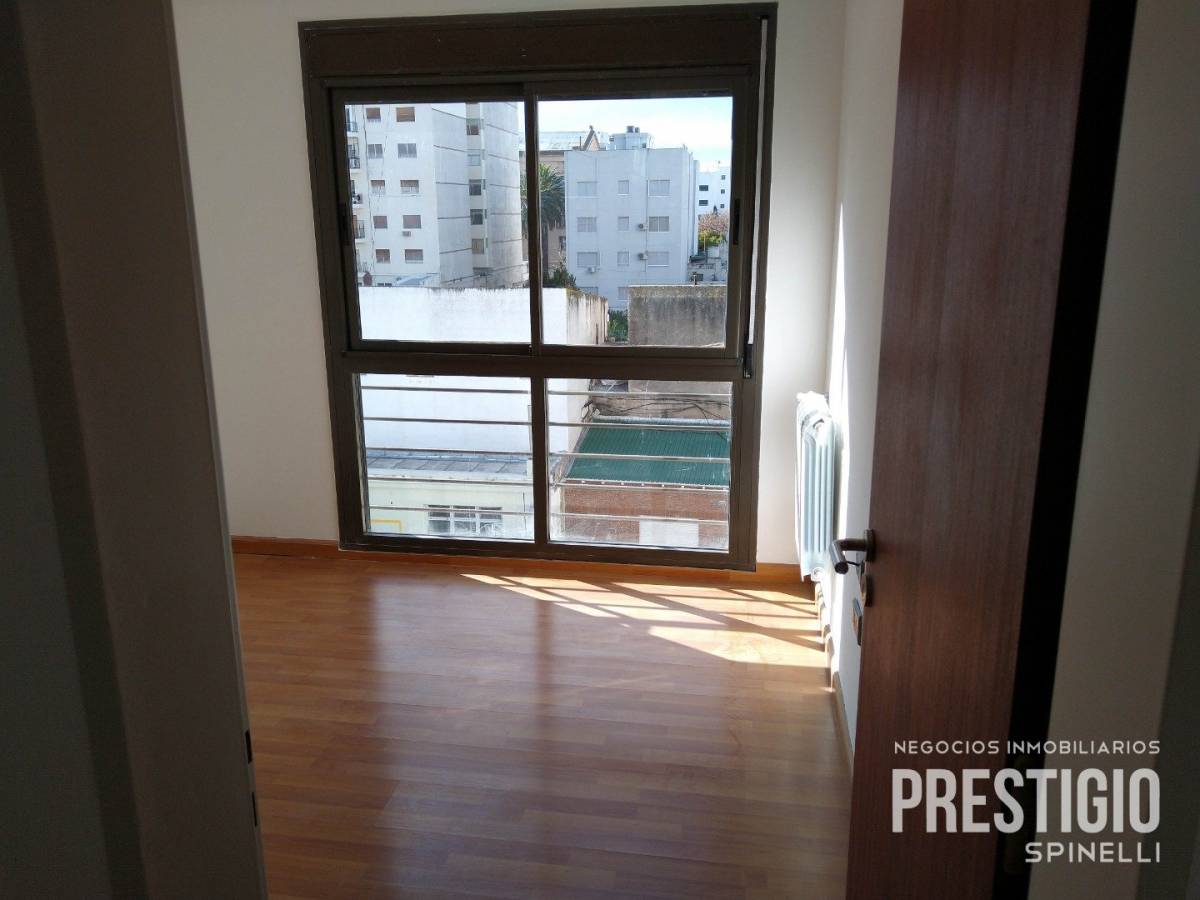 168 Lamadrid, Bahía Blanca, Buenos Aires, 8000, 2 Bedrooms Bedrooms, ,2 BathroomsBathrooms,Departamento,Venta,Lamadrid,1366