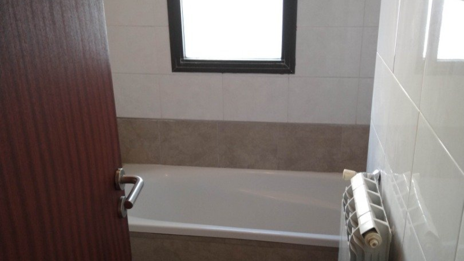 168 Lamadrid, Bahía Blanca, Buenos Aires, 8000, 2 Bedrooms Bedrooms, ,2 BathroomsBathrooms,Departamento,Venta,Lamadrid,1366