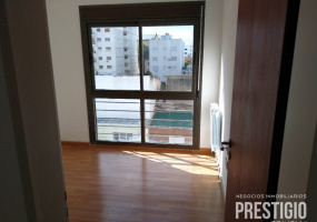 168 Lamadrid, Bahía Blanca, Buenos Aires, 8000, 2 Bedrooms Bedrooms, ,2 BathroomsBathrooms,Departamento,Venta,Lamadrid,1366