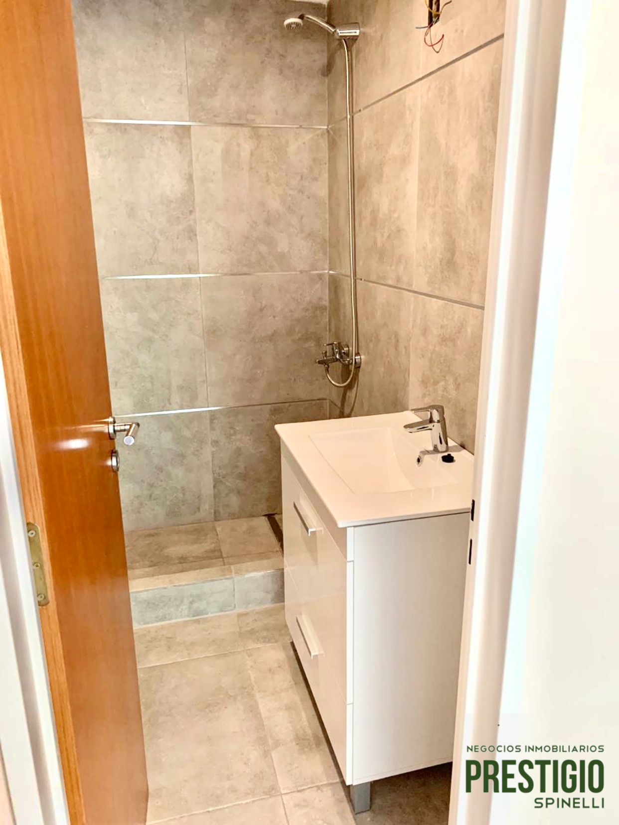 727 López Francés, Bahía Blanca, Buenos Aires, 8000, ,1 BathroomBathrooms,Departamento,Venta,López Francés ,1382