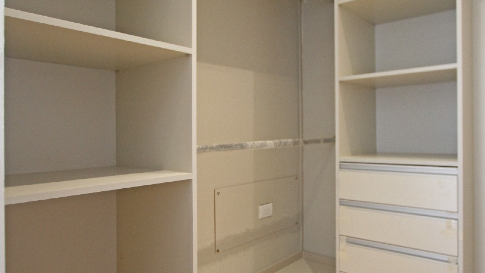 600 Amundsen, Bahía Blanca, Buenos Aires, 8000, 1 Bedroom Bedrooms, ,2 BathroomsBathrooms,Departamento,Venta, Amundsen ,1386