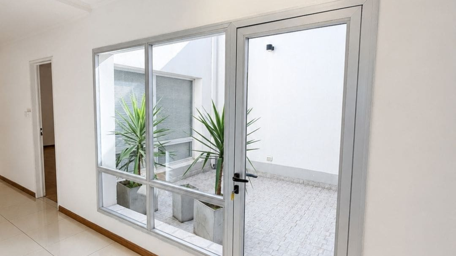 757 Av. General Cerri, Bahía Blanca, Buenos Aires, 0 , 0 ,4 BathroomsBathrooms,Oficina,Venta,Av. General Cerri ,0,1399