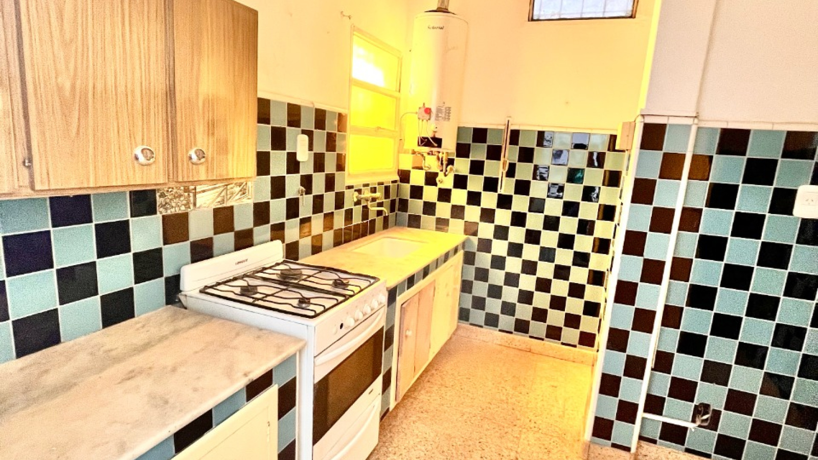 772 Thompson, Bahía Blanca, Buenos Aires, 8000, 3 Bedrooms Bedrooms, 0 ,1 BathroomBathrooms,Casa,Alquiler,Thompson ,0,1410