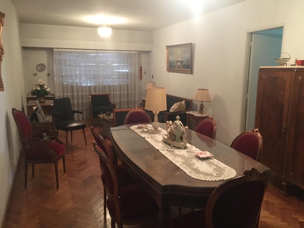 San Martín 442, Buenos Aires 8000, 4 Bedrooms Bedrooms, ,3 BathroomsBathrooms,Departamento,Venta,San Martín ,1449