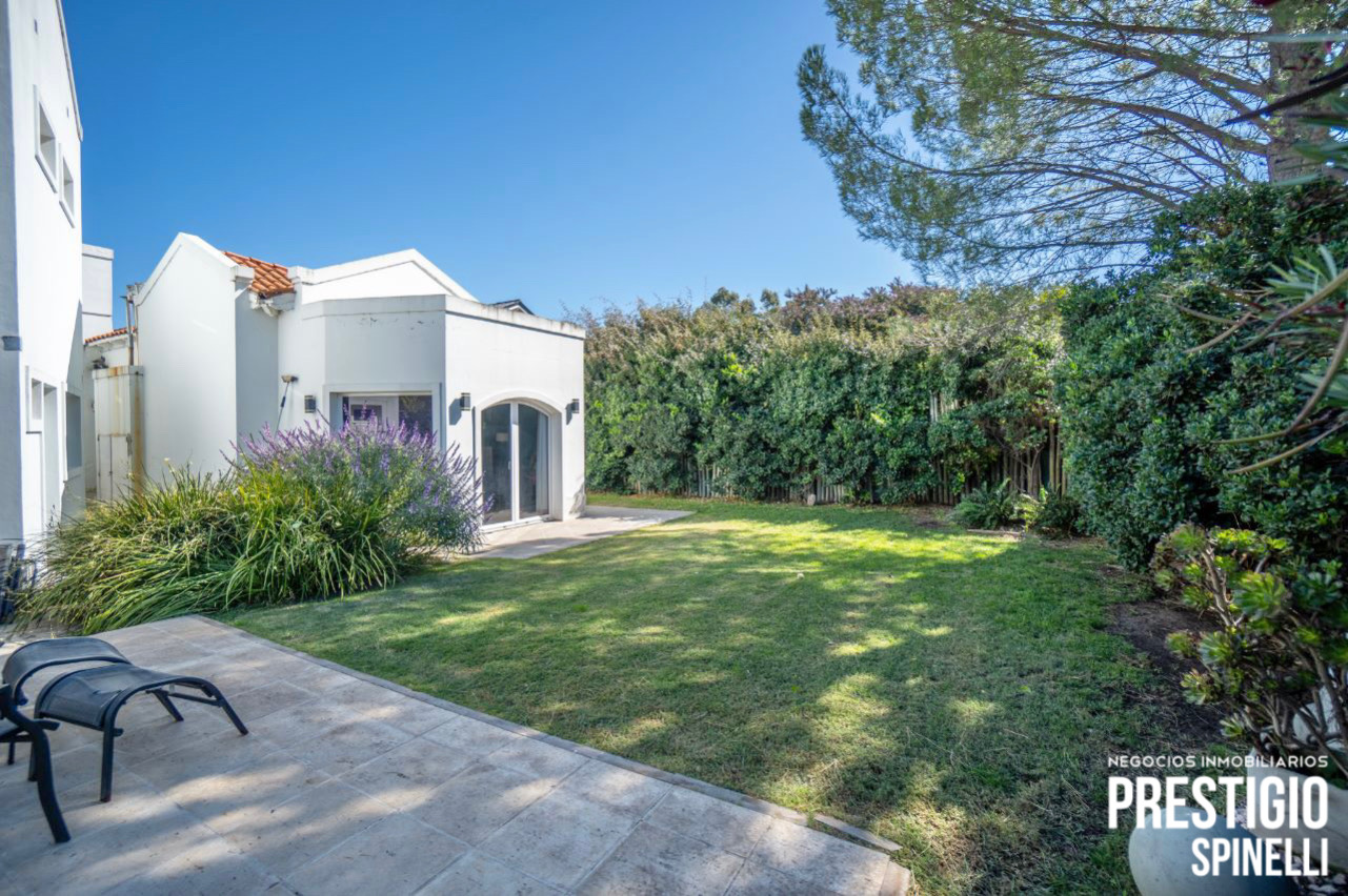 bahia blanca, Buenos Aires 8000, 5 Bedrooms Bedrooms, ,5 BathroomsBathrooms,Casa,Venta,1456
