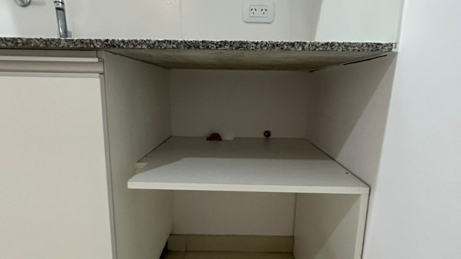 1755 Viamonte, Bahía Blanca, Buenos Aires, 8000, 1 Bedroom Bedrooms, 2 Rooms Rooms,1 BathroomBathrooms,Departamento,Alquiler,Viamonte,0,1463