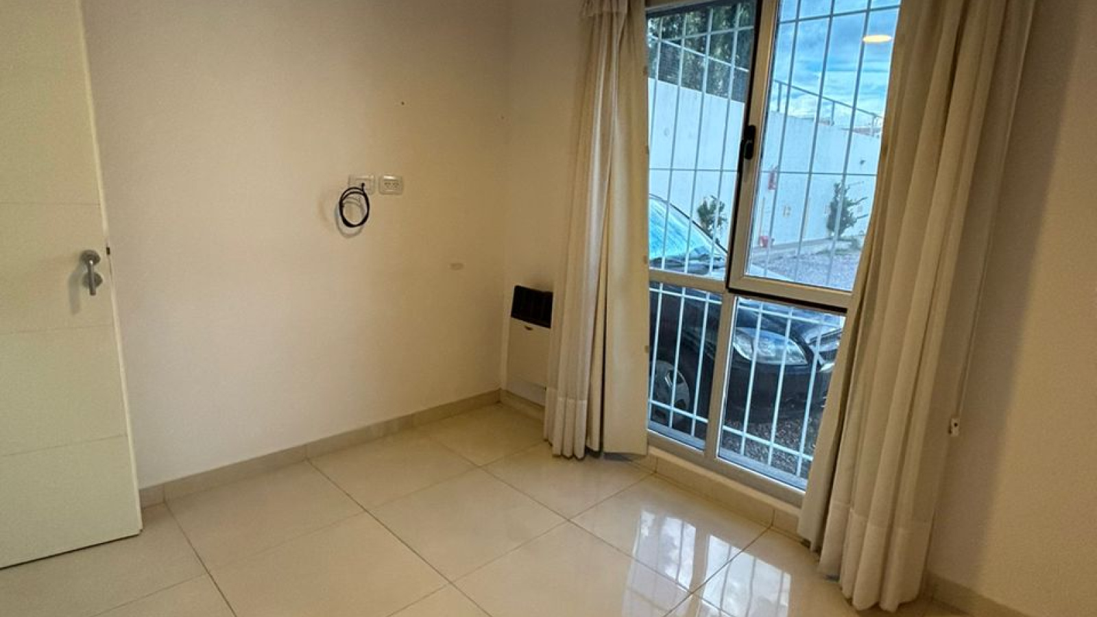 1755 Viamonte, Bahía Blanca, Buenos Aires, 8000, 1 Bedroom Bedrooms, 2 Rooms Rooms,1 BathroomBathrooms,Departamento,Alquiler,Viamonte,0,1463