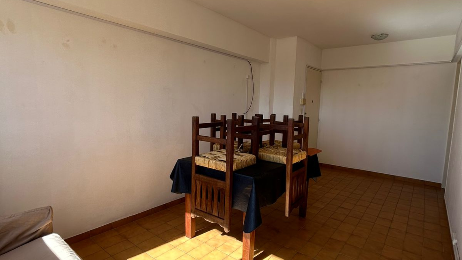 185 11 de Abril, Bahía Blanca, Buenos Aires, 8000, 2 Bedrooms Bedrooms, 3 Rooms Rooms,1 BathroomBathrooms,Departamento,Alquiler,11 de Abril,10,1470