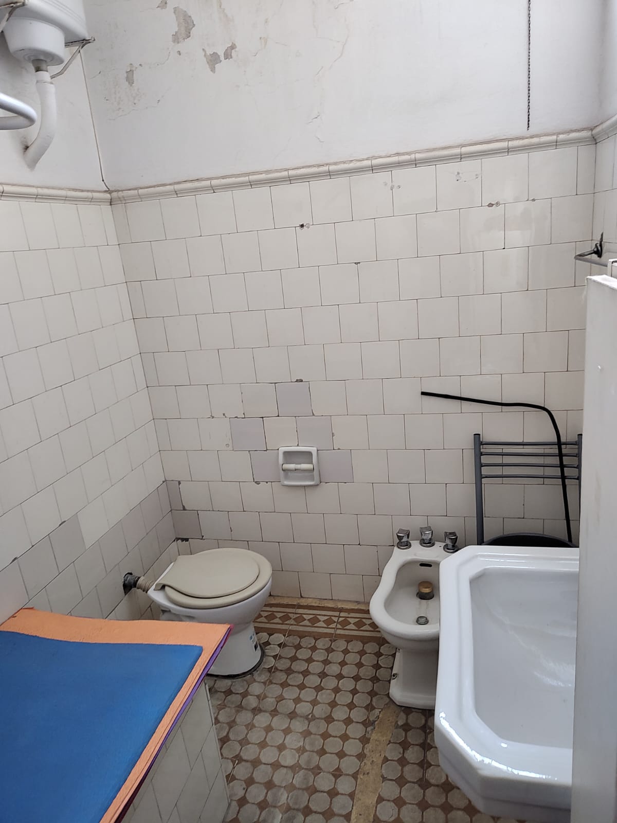 300 Berutti, Bahía Blanca, Buenos Aires, 8000, 3 Bedrooms Bedrooms, ,2 BathroomsBathrooms,Casa,Venta,Berutti,1484