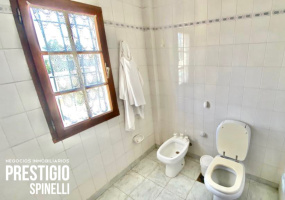 Azcuenaga 1044, bahia blanca, Buenos Aires 8000, 4 Rooms Rooms,2 BathroomsBathrooms,Duplex,Venta,Azcuenaga,1492